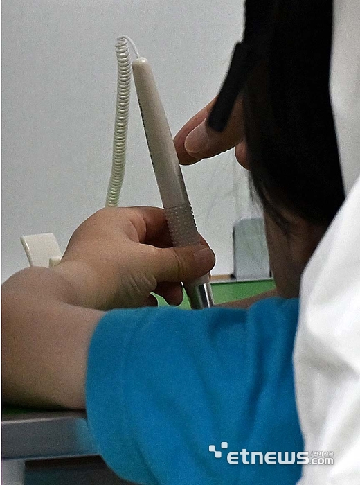 [포토] 아빠와 함께 소중한 한 표