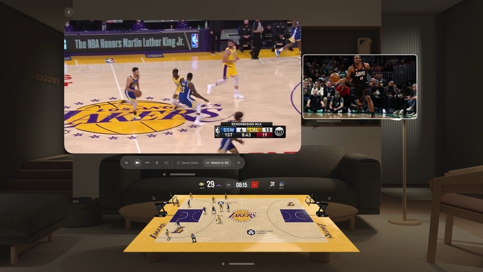 혁신 부문 수상작.  미국 NBA 미디어 벤처스 비전 프로용 앱 'NBA: 생중계 경기 및 점수'
