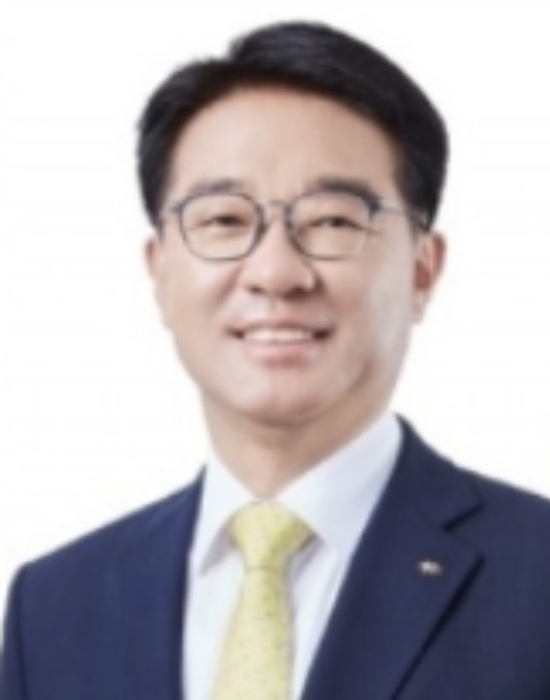 이동철 전 KB금융지주 부회장