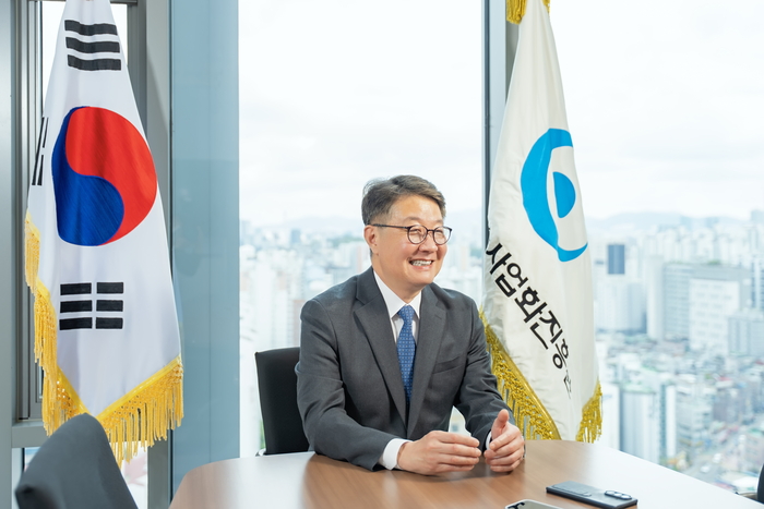 [인터뷰]김병국 COMPA 원장 "국가 R&D 성과 확산, '중간고리' 강화가 핵... - 뉴스 썸네일 이미지