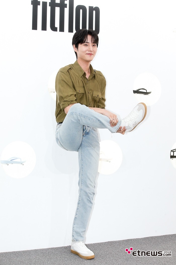 [ET포토] 데이식스 영케이, '모두가 놀란 적극성'