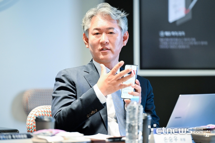 손승우 법무법인 율촌 고문