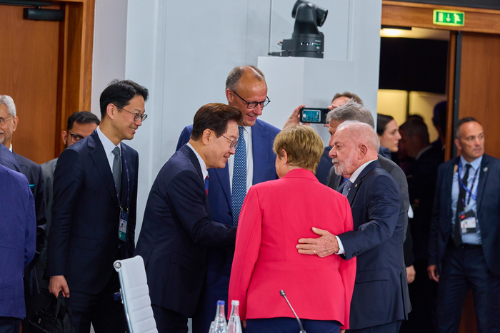 [포토] 이재명 대통령, G7 확대회담 참석