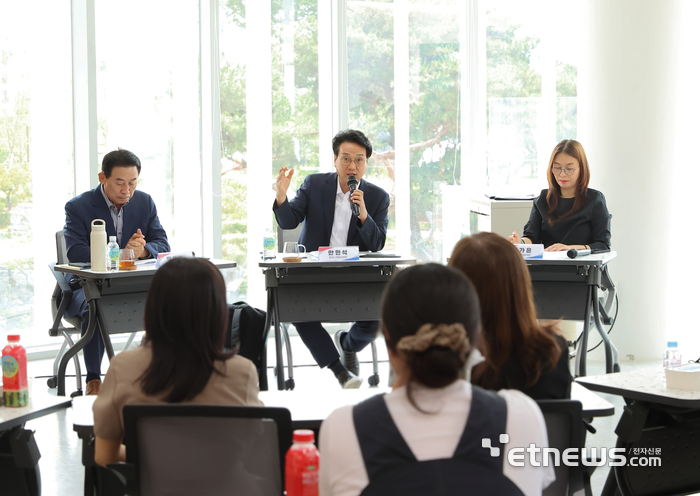 안민석 경기도교육감 당선인, 경기북부 3곳서 통학·과밀학급 현안 청취