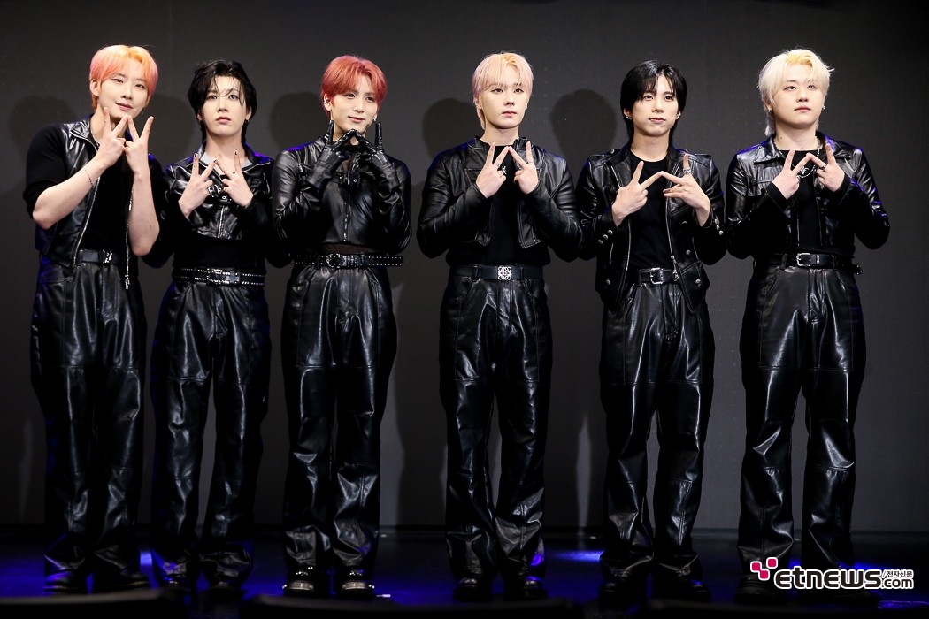 [ET포토] 안타레스, '올 레더 패션~섹시 스타일'