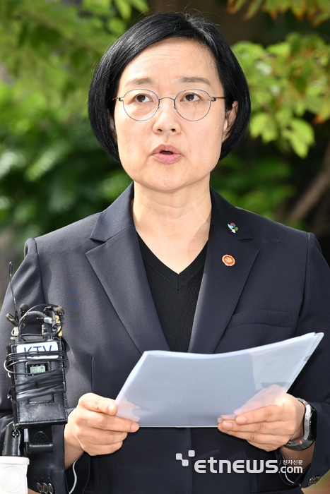 [포토] 한성숙, “도전자 아이디어 보호 대책 마련하겠다”