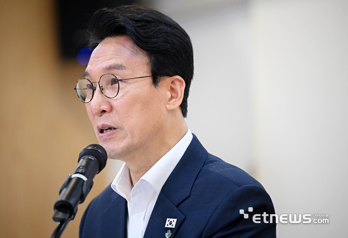 [포토] 김민석 총리, “국회 돌아가 李정부 입법·예산 뒷받침”