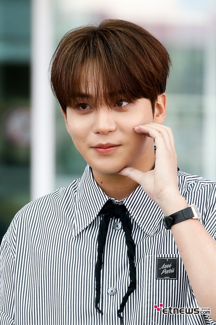 [ET포토] 에이티즈 종호, '속삭이듯 다정하게'