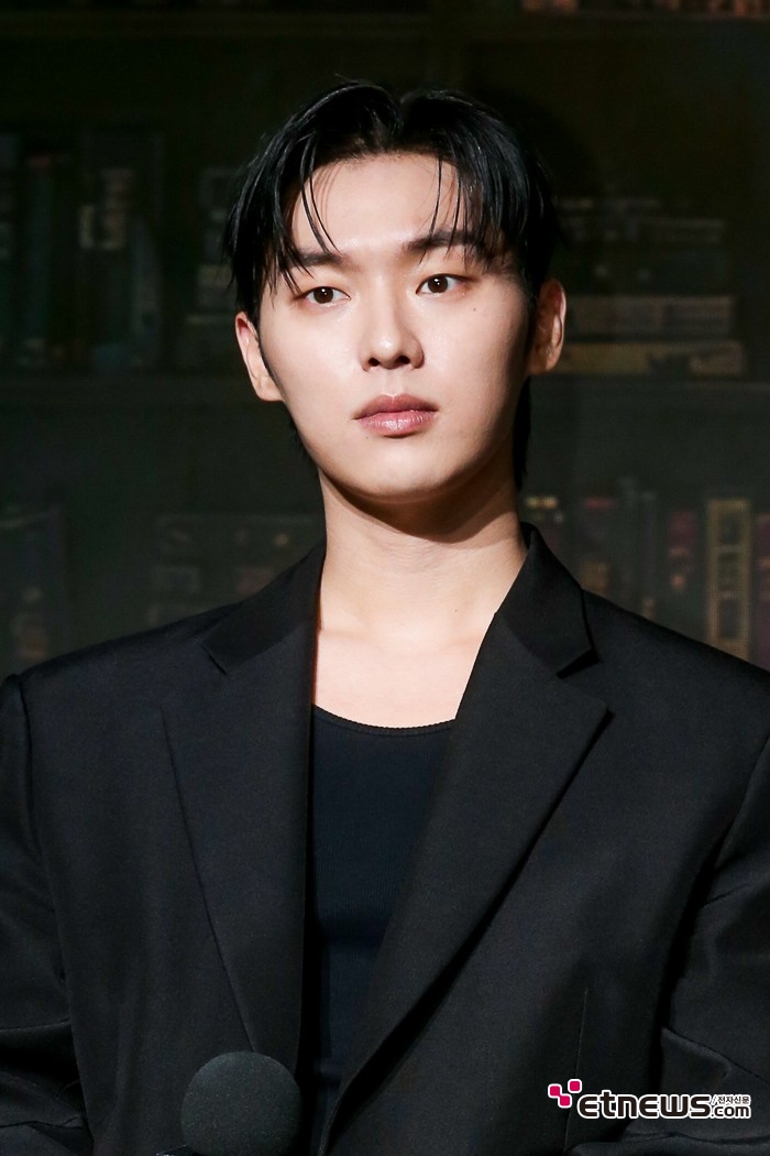 [ET포토] 최현욱, '남다른 눈빛'