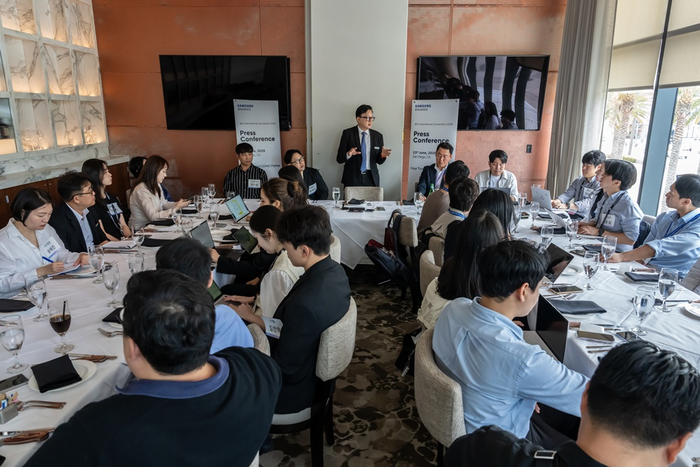 존 림 삼성바이오로직스 대표는 23일(현지시간) 미국 캘리포니아주 샌디에이고에서 열린 기자 간담회에서 사업 전략을 소개했다.(사진=삼성바이오로직스)