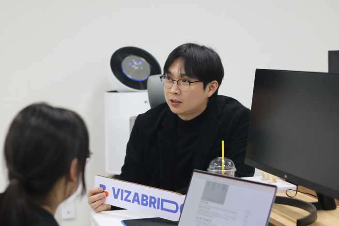 강동신 헬로프렌즈 대표