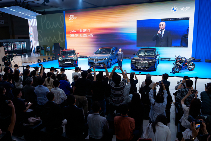 [2026 부산모빌리티쇼]BMW, IX3 내달 6일 출격…플래그십 전동화 시장서 질주