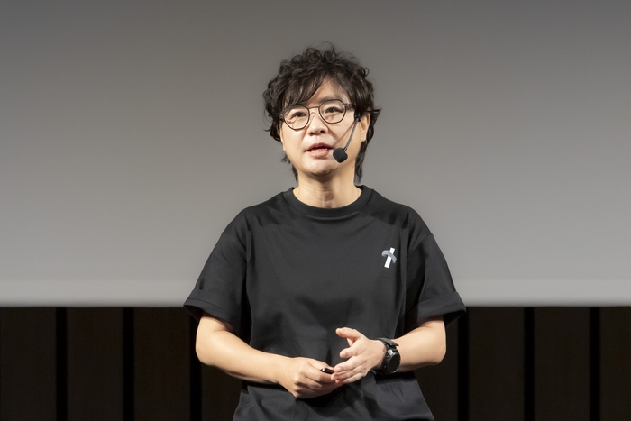 '테크버스 2026'에서 기조연설을 하는 박의빈 LY 주식회사 최고기술책임자(CTO) 〈자료 라인야후〉