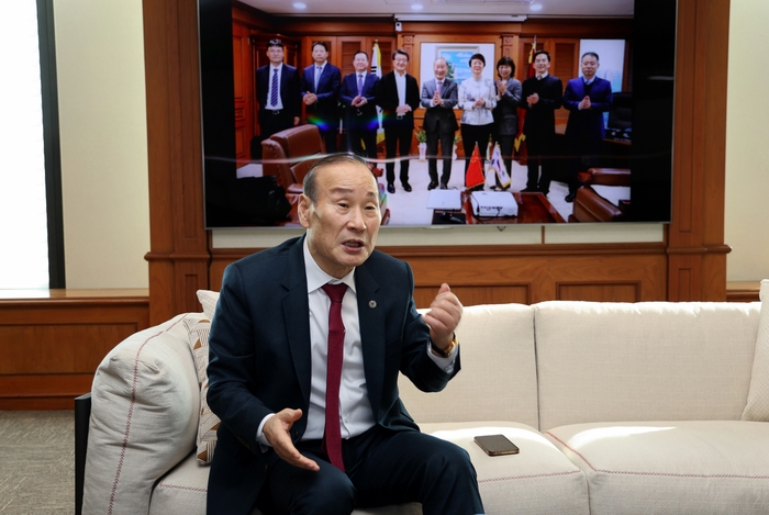 최병오 패션그룹형지 회장