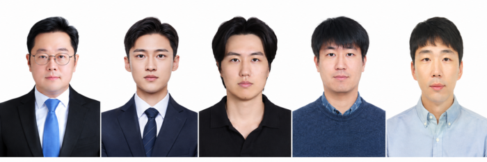 기술개발 연구진. 임태환 강원대 교수(교신저자), 이윤수 강원대 자체인턴(제1저자), 오상근 강원대 학생(공저자), 김시형 생기원 수석연구원(교신저자), 김정한 동아대 교수(교신저자).