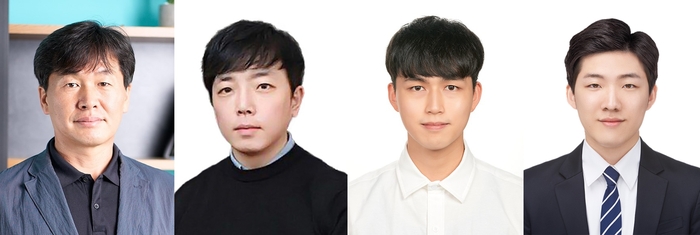 왼쪽부터 김재준 교수, 정훈의 교수, 조상현 연구원, 김현중 연구원