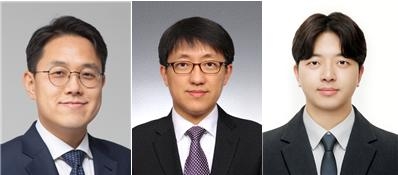 (좌측부터) 한양대 염봉준 교수, 강원대 임형규 교수, 한양대 최원석 박사과정생(사진=한양대)