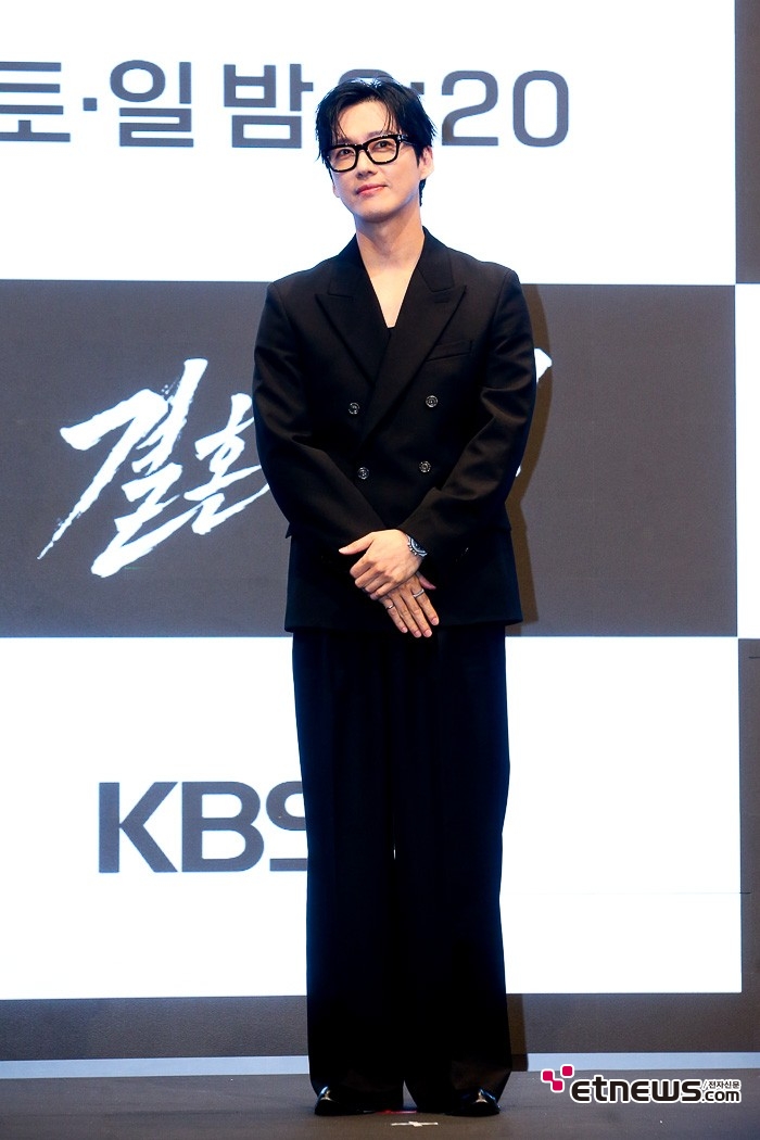 [ET포토] 남궁민, '그가 선택한 드라마 시나리오'