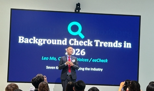 Leo Ma 이이체크 대표이사가 기조 연설을 진행하고 있다. 사진=이이체크