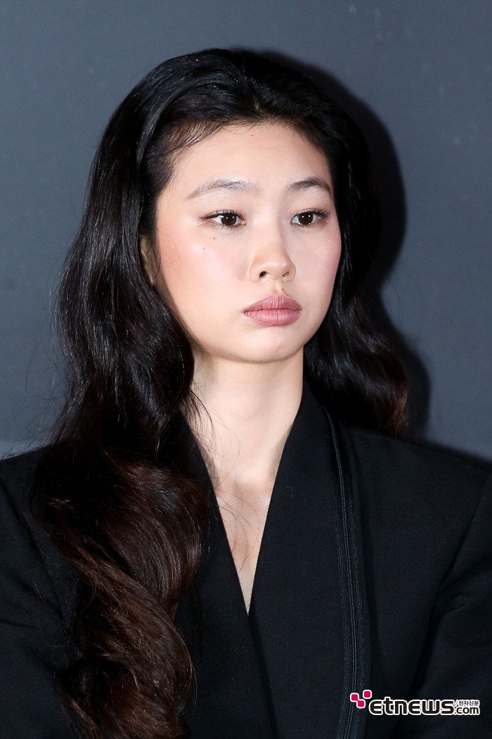 [ET포토] 정호연, ;고전적인 헤어 스타일'