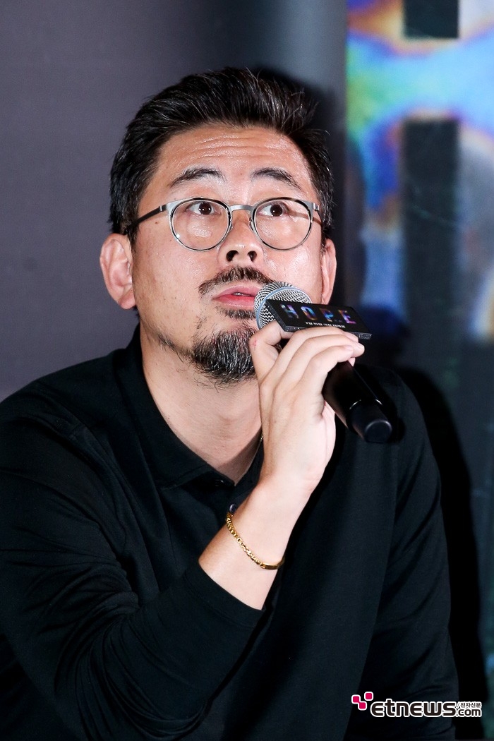 [ET포토] 나홍진, '세상 둘은 없을 완벽주의 감독'