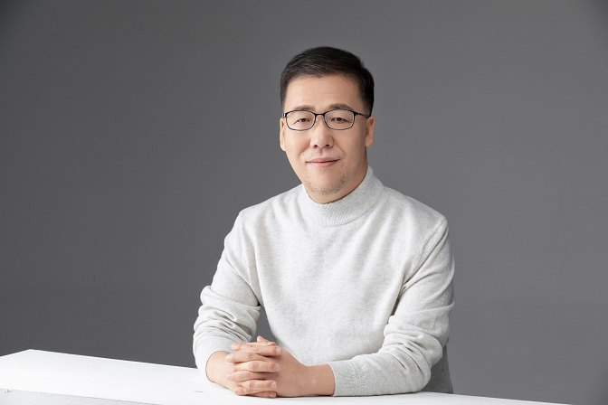 [인터뷰] '운이온다' 플랫폼 론칭 김동완 교수 “AI기반 동양학 플랫폼… 자신을 이해하는 지평 넓혀줄 것”