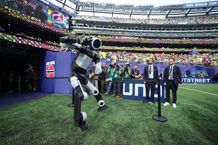 현대차, FIFA 월드컵 2026™ 16강전서 아틀라스 퍼포먼스로 로보틱스 기술 구현