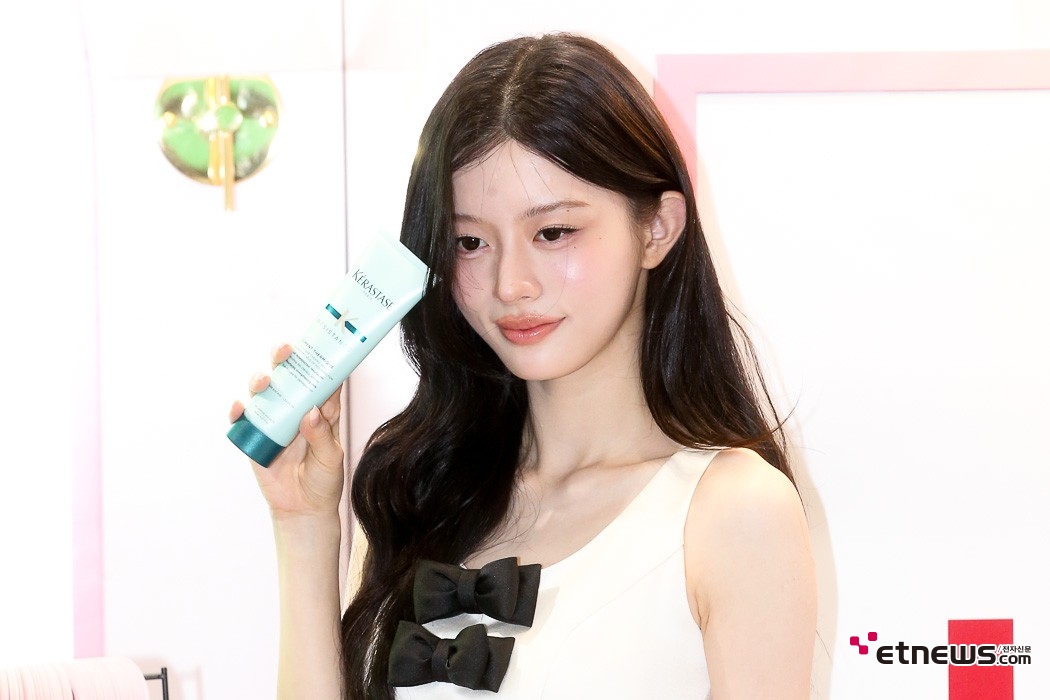 [ET포토] 아일릿 민주, '윤기나는 얼굴'