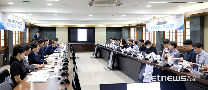 영남이공대와 영남대가 7일 '영남권 협약형특성화고등학교-대학 간담회'를 개최했다