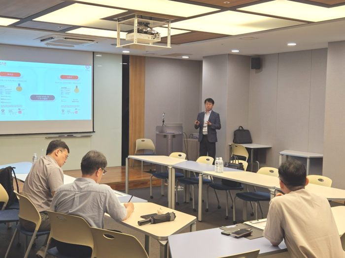 강원혁신센터, AI·관광·첨단소재 협업 본격화… 오픈이노베이션 밋업 개최
