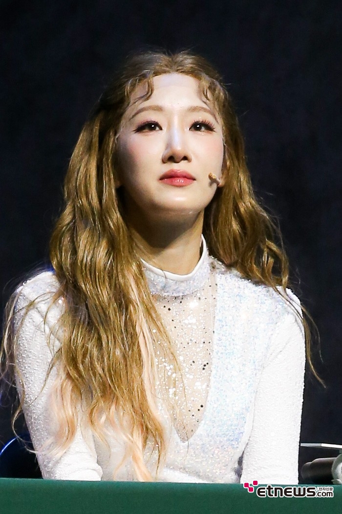[ET포토] 유리아, '아련한 시선으로'