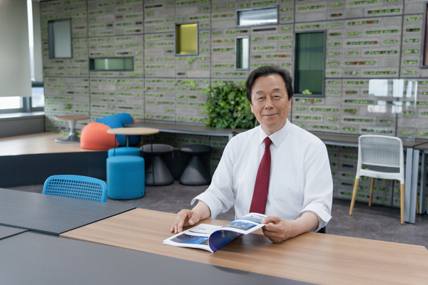 [인터뷰] 이주연 성남산업진흥원장 “AI·반도체·방산 연결···성남 산업지도 다시 그린다”