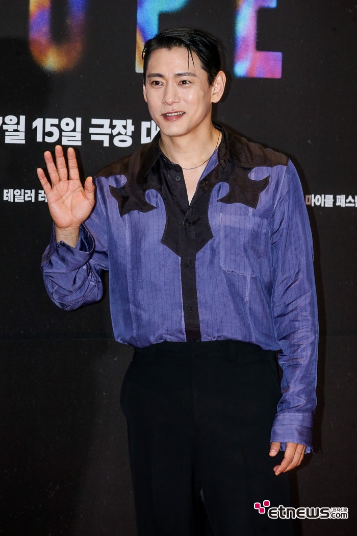 [ET포토] 유태오, '화려한 외출'