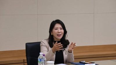 칼럼 이미지