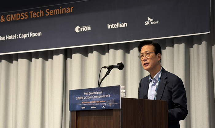 인텔리안테크 황재하 부사장이 발표를 진행하고 있다.