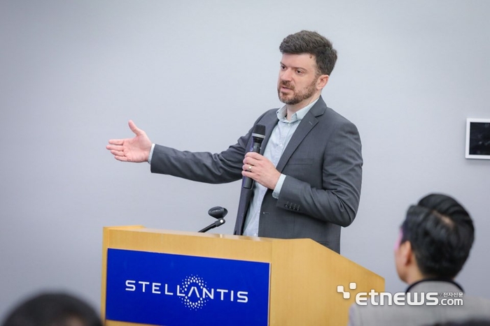 14일(현지시간)부터 사흘간 미국 디트로이트에서 열린 '스텔란티스 혁신 테크쇼(Stellantis Innovation Tech Show)'의 스텔란티스 구매정책 설명회 현장 모습. 코트라 제공