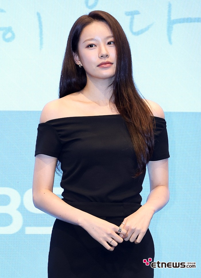 [ET포토] 박유나, '시원하게 드러낸 어깨'