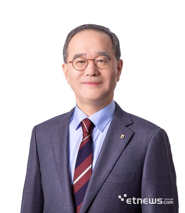 NH농협금융, 1000억원 규모 'NH미소금융재단' 설립 착수…농업인·귀농청년 특화 지원