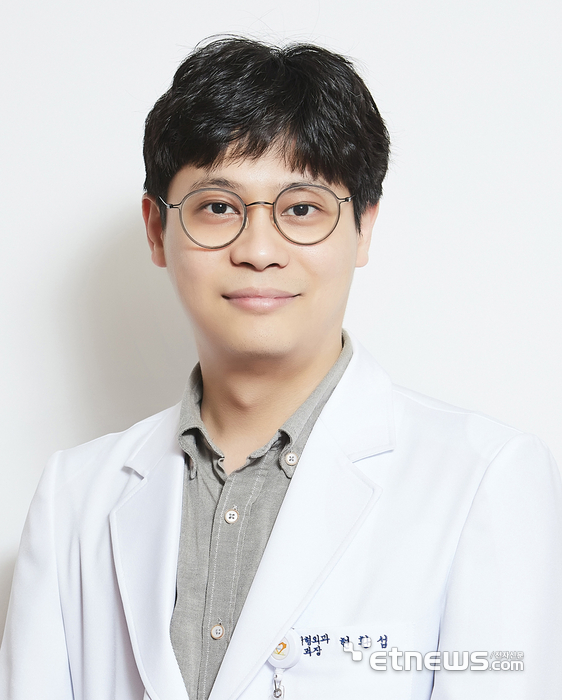 현환섭 이춘택병원 제6정형외과 과장.