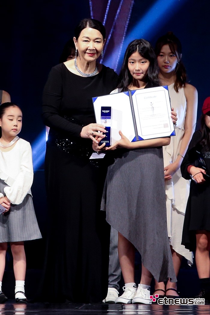 [ET포토] 김루아, '위너에 선정'