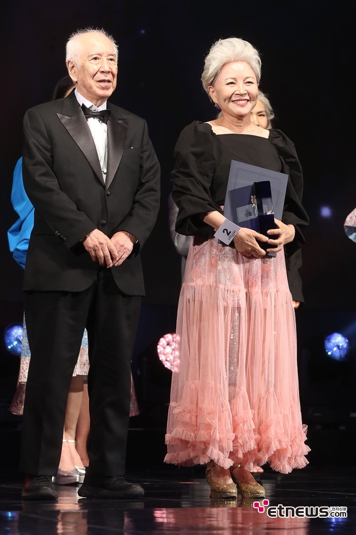 [ET포토] 정홍자, '페이스오브코리아 위너로 선정'