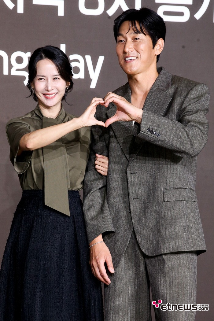 [ET포토] 조여정-김재철, '곧 이혼할거에요'