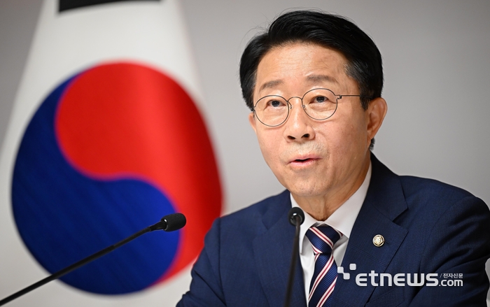 [포토] 조정식 “속도가 중요...개혁입법 빠르게 본궤도에 올릴 것”