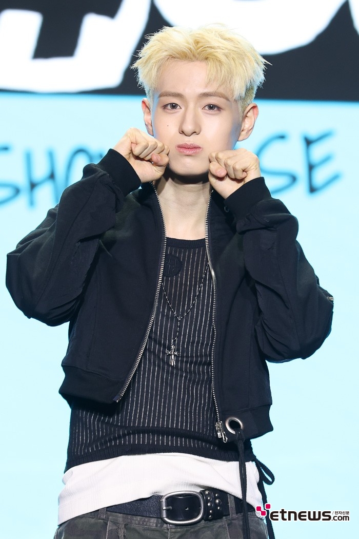 [ET포토] 더윈드 장현준, '선명한 매력'