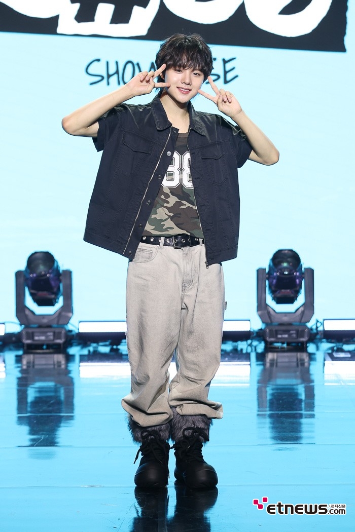 [ET포토] 더윈드 안찬원, '큐트 보이'