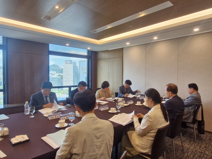 한국원격대학협의회 이사회가 한국프레스센터에서 열렸다.