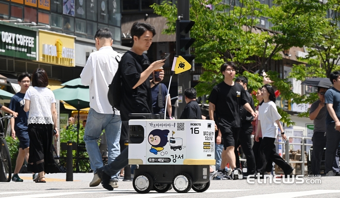 [포토] 자율주행 배송 일상화