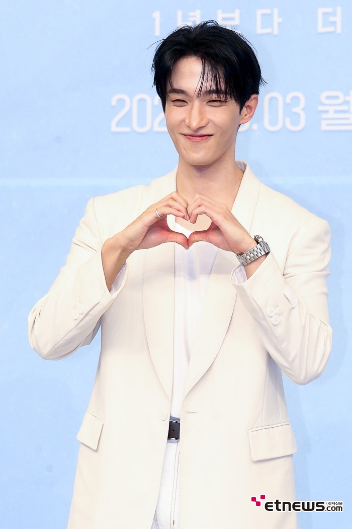 [ET포토] 세븐틴 도겸, '빙구 미소'