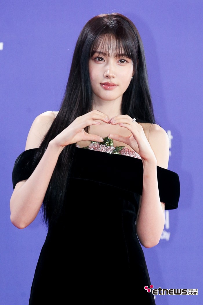 [ET포토] 심자윤, '스테이씨 윤입니다'