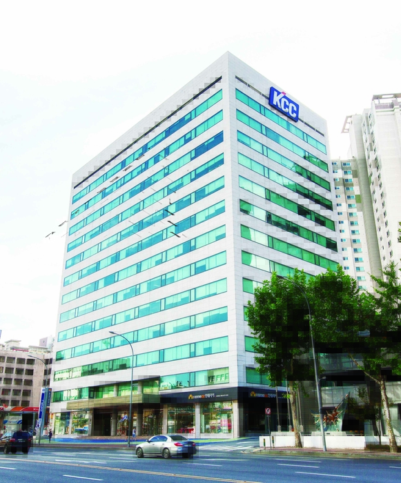 KCC 본사 전경.